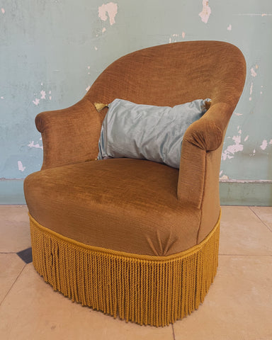 SOLD - Goud/bruine boudoir fauteuil