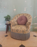 Blauw gebloemde boudoir fauteuil
