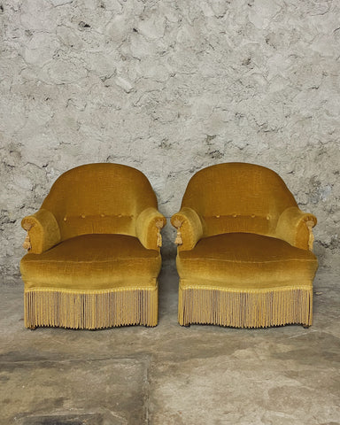 SOLD - Oker gele boudoir fauteuil, set van 2