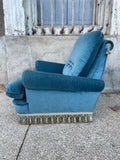 SOLD Grote blauwe Franse fauteuils (2 stuks)