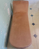 SOLD - Zacht roze chaise longue