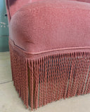 SOLD - Oud-roze boudoir fauteuil met kwastjes