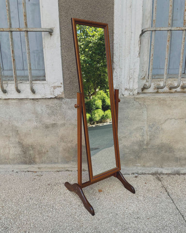 Staande vintage spiegel